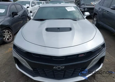 2019 Chevrolet Camaro 2Ss from USA, damaged, VIN 1G1FH1R71K0111872